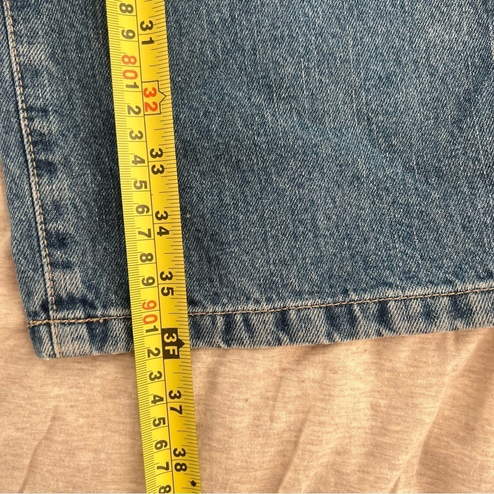 Y2K Tommy Hilfiger "New Vintage Boyfriend Jean" Size 6 - Picture 8 of 10
